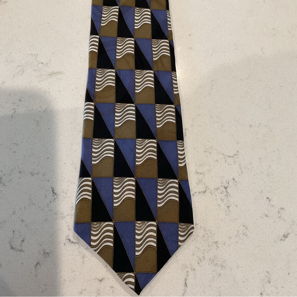 MODA ITALY Tie “Collezione” Great Condition & handsome colors blue, green,black.